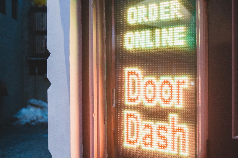 Empresa de Seattle envolvida em cabo de guerra entre empresas de aplicativos e motoristas de entrega