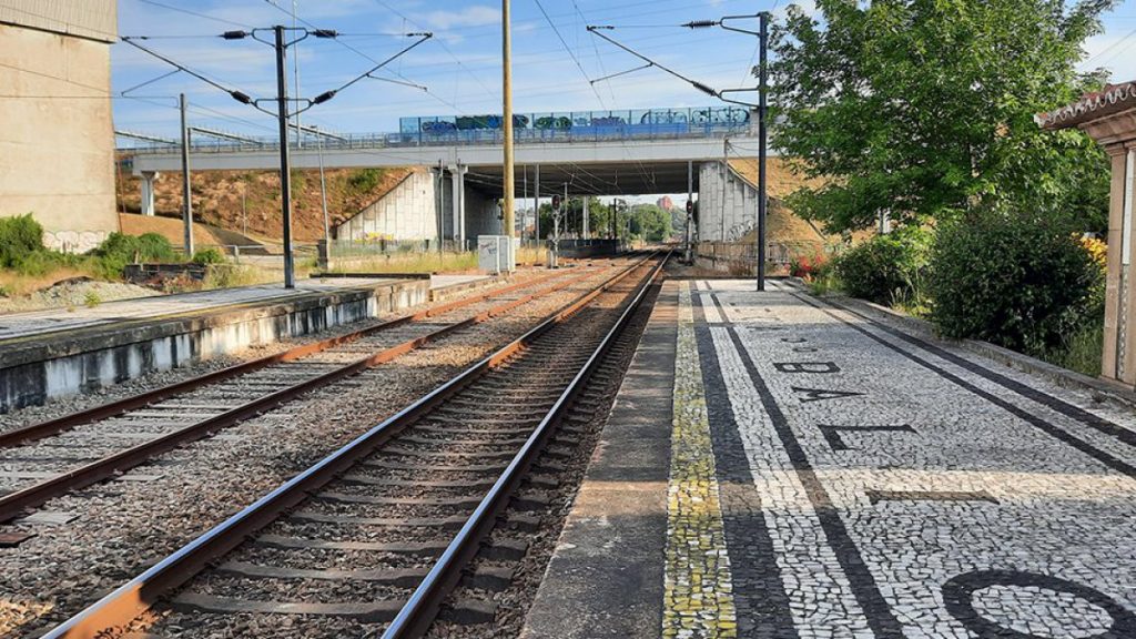 Duplicar a linha de Leixões é inevitável no futuro
