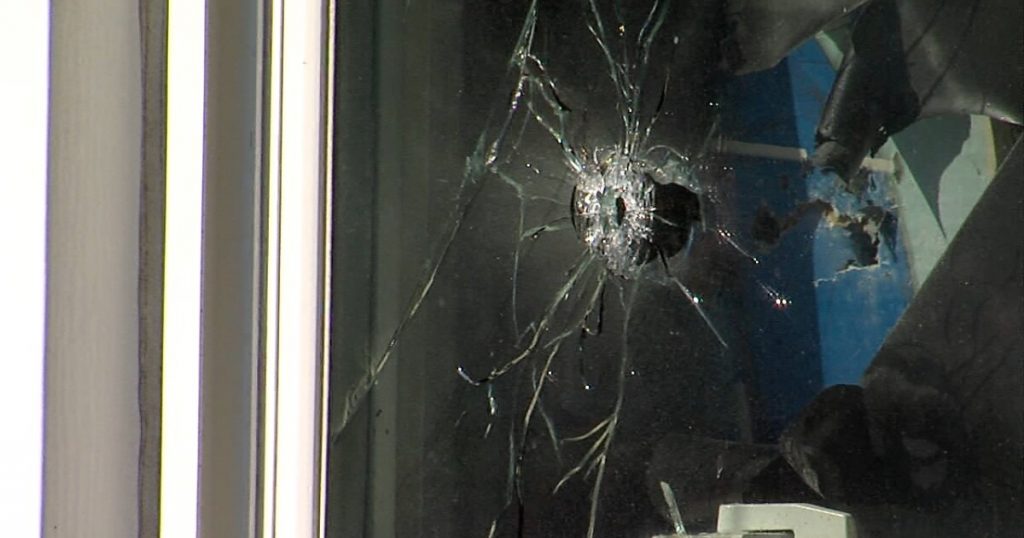 Pelo menos 4 adolescentes mortos a tiros em Indianápolis em 24 horas