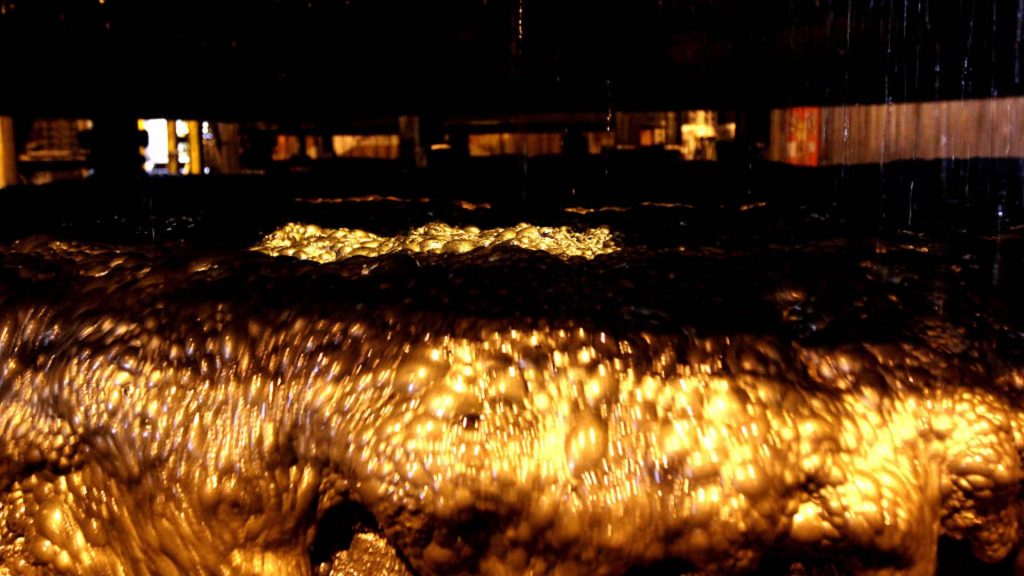 Comprar ações de ouro e cobre para capitalizar a IA, a demanda chinesa, etc.: Gestores de fundos