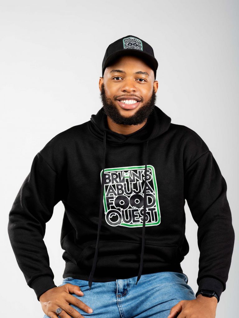 O criador de conteúdo Brian Nwana visita 120 restaurantes em 24 horas