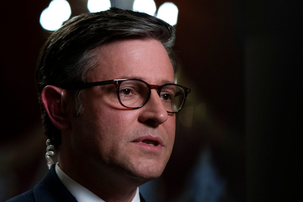 Um potencial projeto de proibição do TikTok é aprovado na Câmara e pode ser aprovado rapidamente no Senado