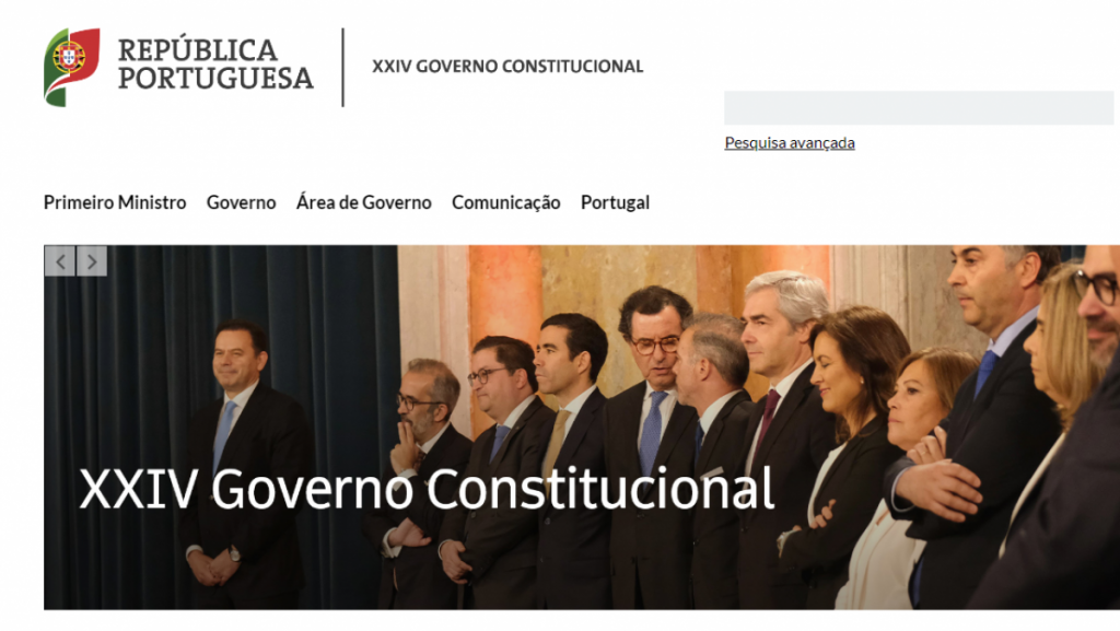 Página oficial do governo restaura logotipo anterior