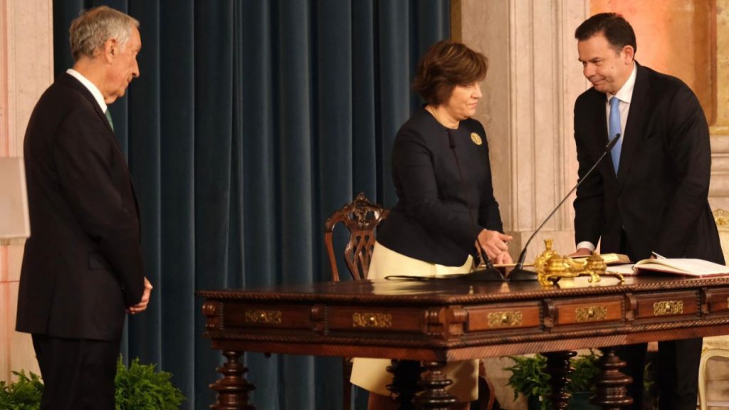 Reações de cada partido à posse do novo governo