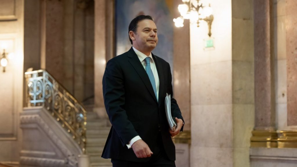 Montenegro visita Madrid na segunda-feira para estreitar laços com Espanha