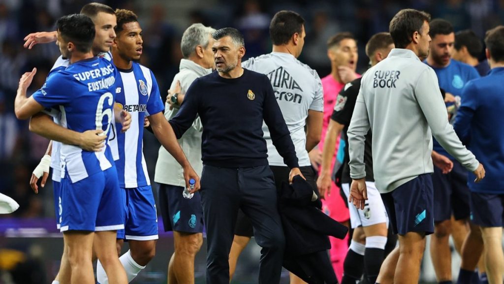 “Aqui não comemoramos vitórias, comemoramos títulos”.