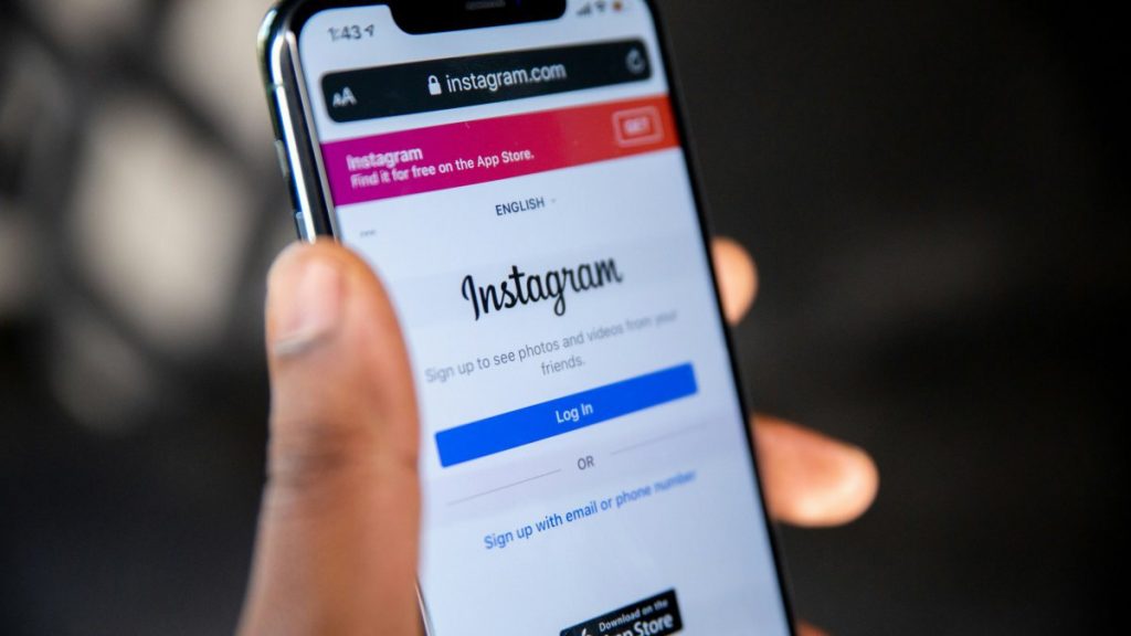 Especialistas explicam aumento de falhas no Instagram e Whatsapp nos últimos meses