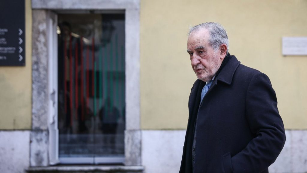 25 de abril.Eanes afirma que o PCP tentou estabelecer um regime totalitário