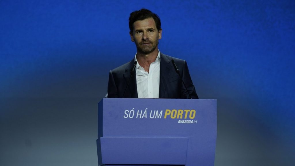 “Pela responsabilidade que me foi atribuída, prometo dar a minha vida pelo FC Porto.”