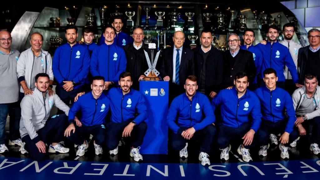 A Taça de Portugal já está no Museu dos Dragões
