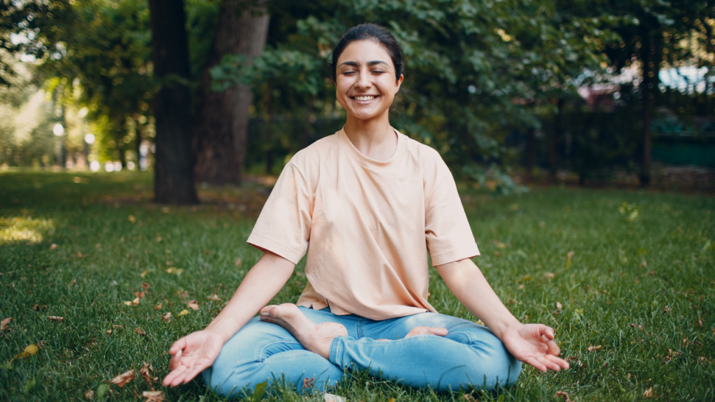 10 aplicativos Android para ioga que são populares entre usuários de smartphones em todo o mundo