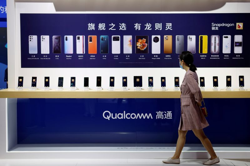 IA impulsiona vendas de chips na China, previsão da Qualcomm supera expectativas