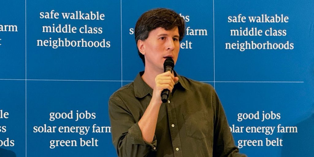 CEO da California Forever diz que IA piorará a crise imobiliária na Califórnia