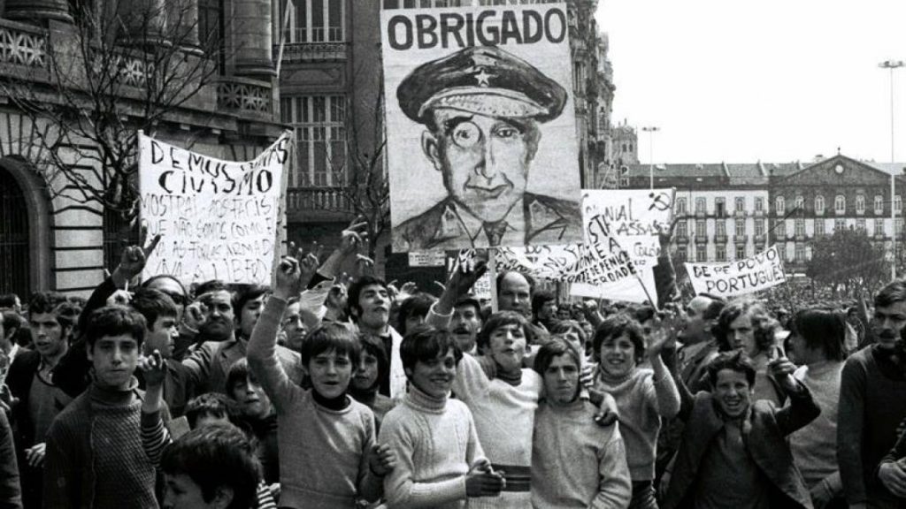 Os Portuenses cortaram a artéria da Baixa em 1 de Maio de 1974.