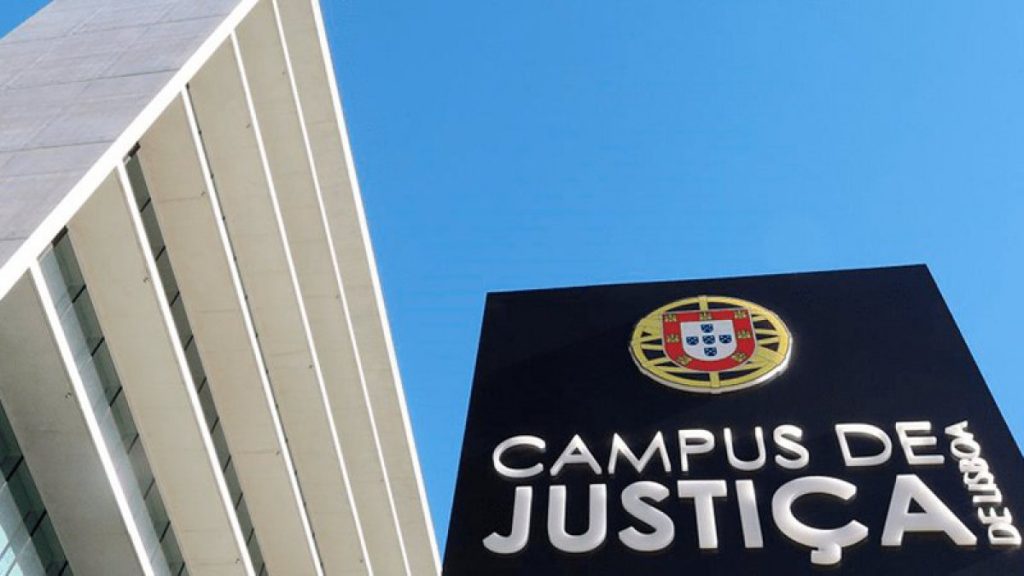 Tribunal alerta sobre “forte cautela social” e “energia criminosa” de jovem detido por suspeita de agressão no Brasil