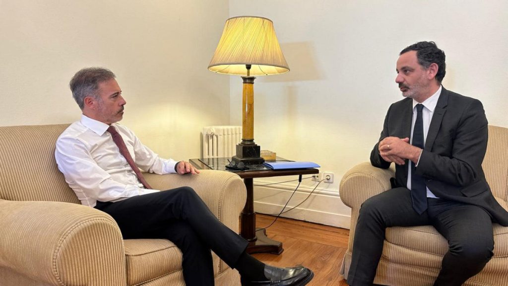 O prefeito Feira se reuniu com o governo e acordou quatro prioridades para a cidade: