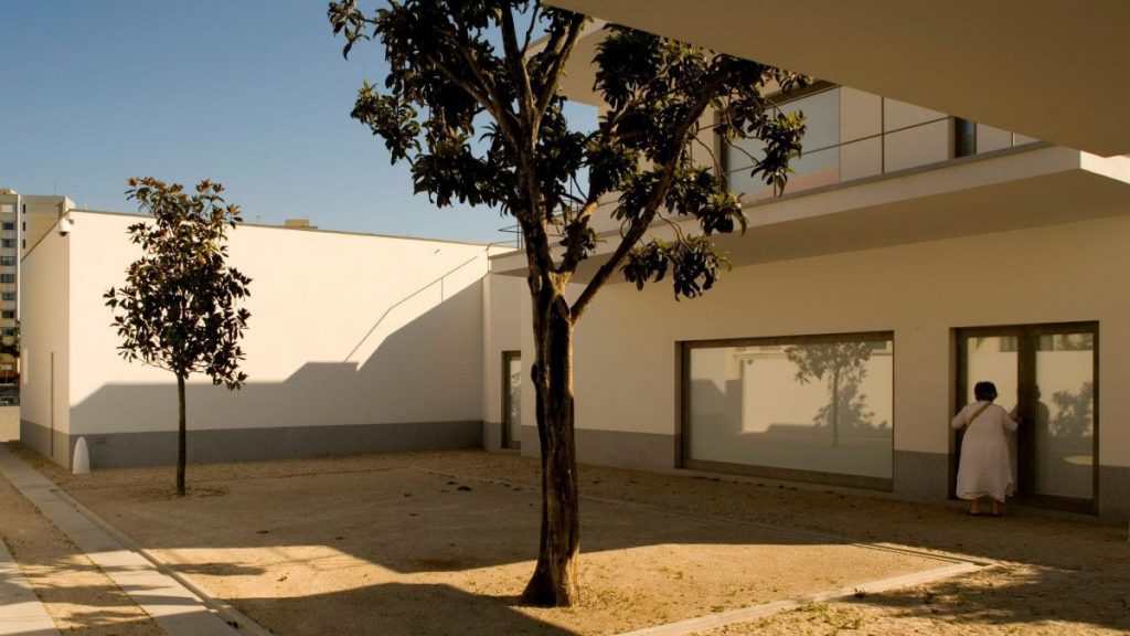 Casa de Armanda Passos no Porto inaugura pela primeira vez com 45 obras da artista expostas