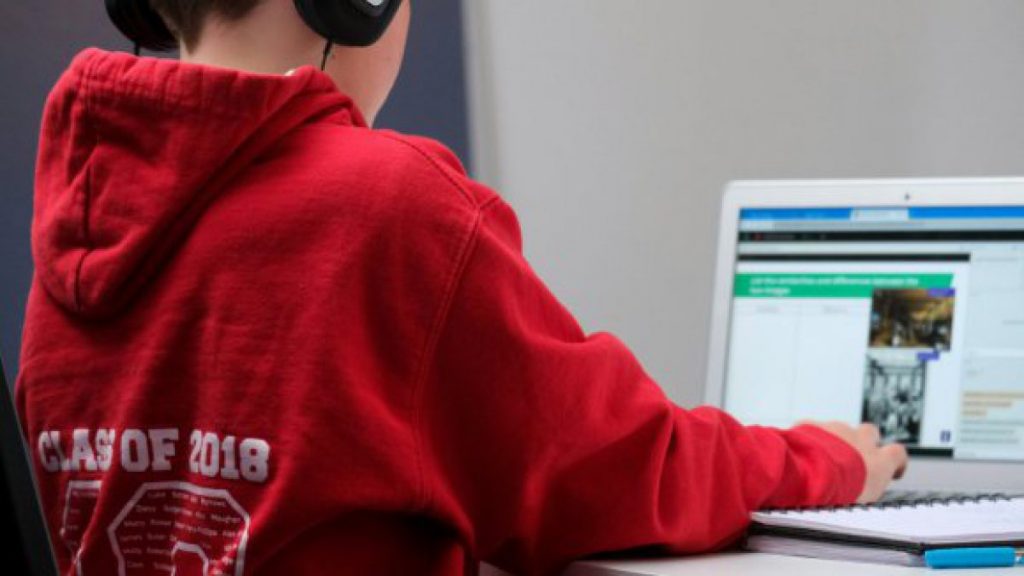 4 em cada 5 pais estão insatisfeitos com o manual digital