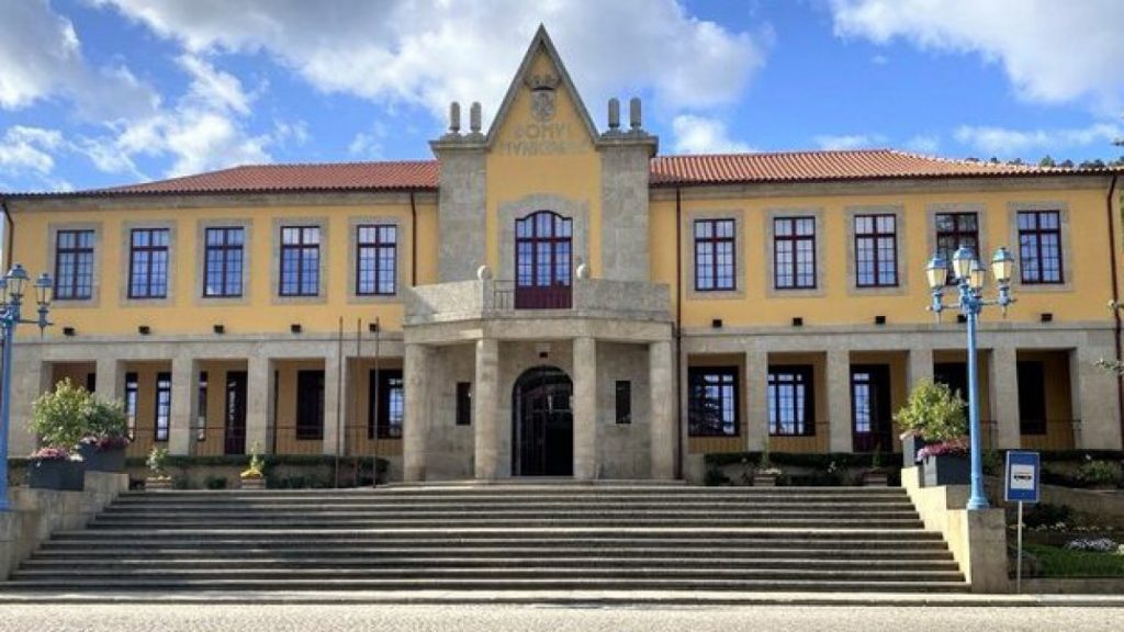 Villa Flor concede bolsas de estudo a universitários em troca de serviço municipal