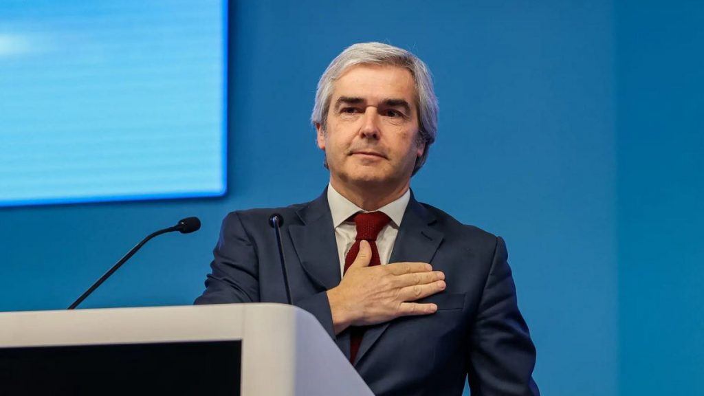 Ministro da Defesa diz que aumentos salariais militares serão implementados ‘o mais rápido possível’