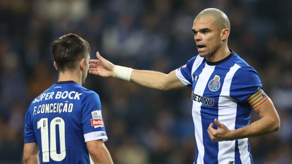 Diogo Costa, Pepe e Francisco Conceição convocados para o Euro 2024