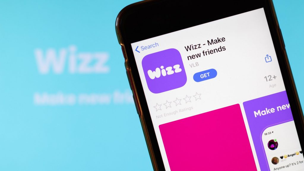 O aplicativo Wizz está fora do ar? A popular plataforma de bate-papo sofre uma interrupção misteriosa por várias horas, gerando reclamações dos usuários.
