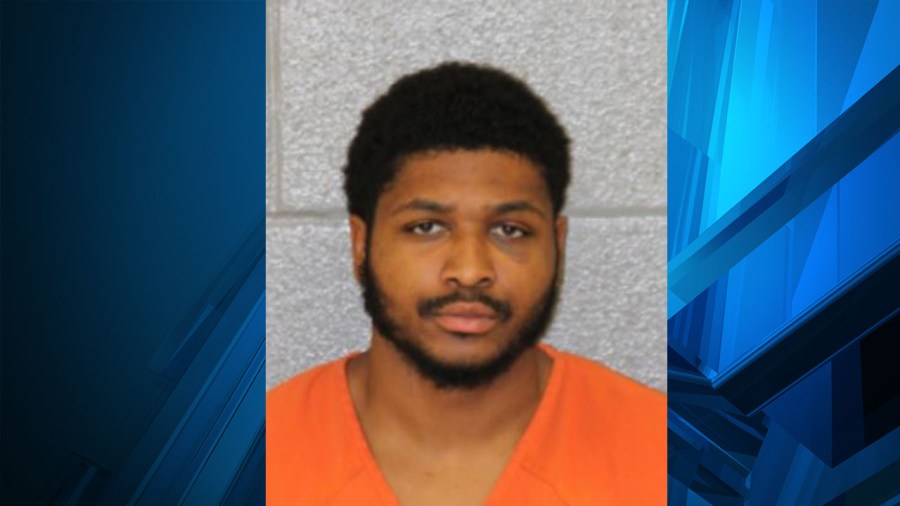 Homem acusado de estuprar e assassinar mulher de Charlotte paga fiança em 24 horas