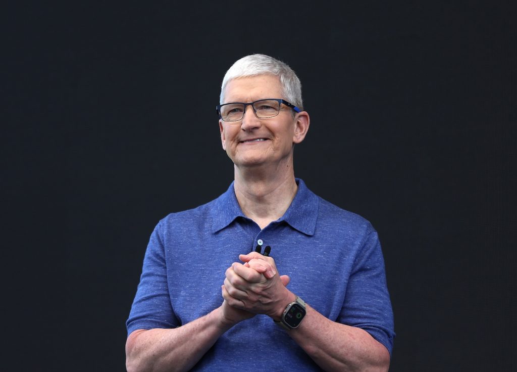 Opinião | Entrevista com o CEO da Apple, Tim Cook, sobre a nova IA da Apple