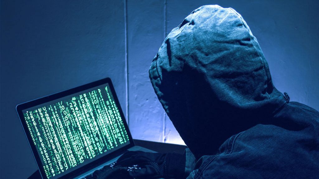 Cuidado com as pistas “vermelhas ou laranja” nos gadgets que indicam que golpistas estão tentando roubar seu dinheiro – US$ 924 milhões já foram perdidos