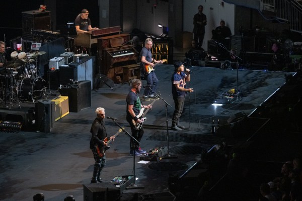 Banda de rock dos anos 90 cancela show em Londres com 24 horas restantes