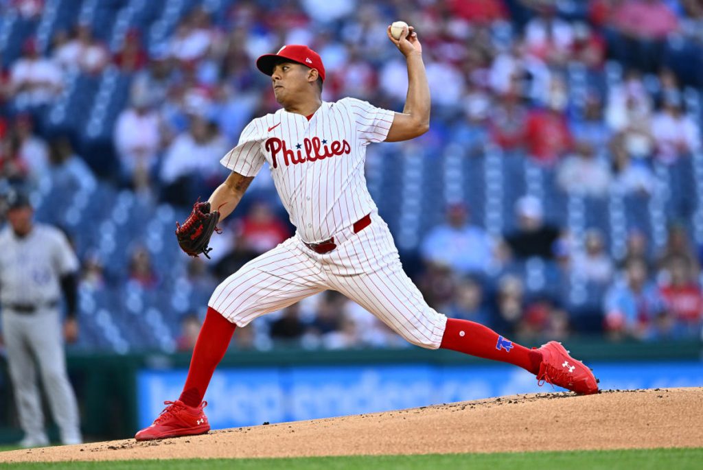 Menos de 24 horas após a lesão, Suarez estava “muito melhor”, disse Thomson.