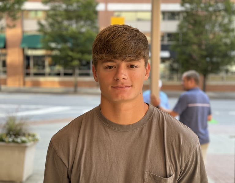 O principal alvo do WR, Landon Roldan, resume OV para Georgia Tech