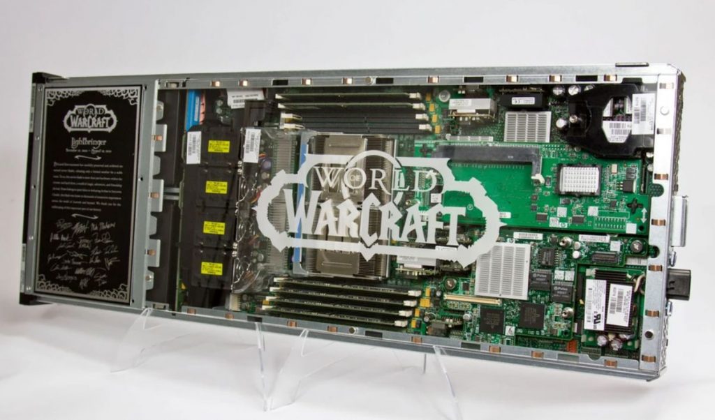 'Parecia uma ideia maluca': um especialista em tecnologia conta a história interna de como a Blizzard economizou uma fortuna ao vender 10.000 servidores antigos de WoW aos fãs por meio de um leilão de caridade.Um deles acabou sendo presente de casamento