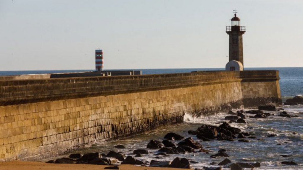 Autoridades marítimas registaram 26 resgates e uma morte em maio