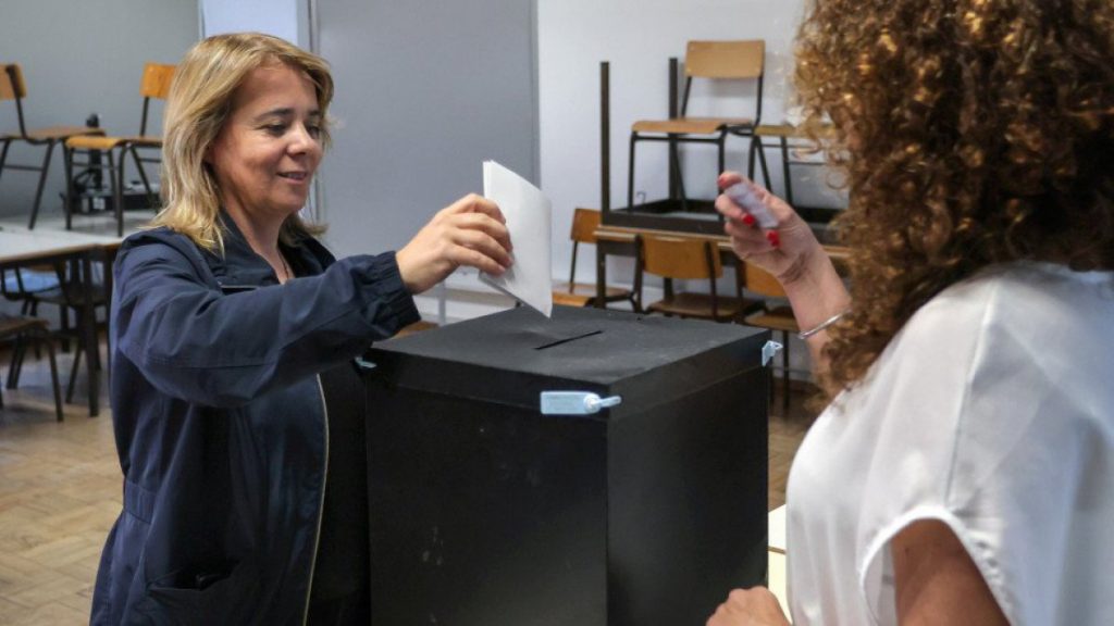 Catalina Martins apela aos portugueses para que não abdiquem do seu ‘poder e direito’ de votar