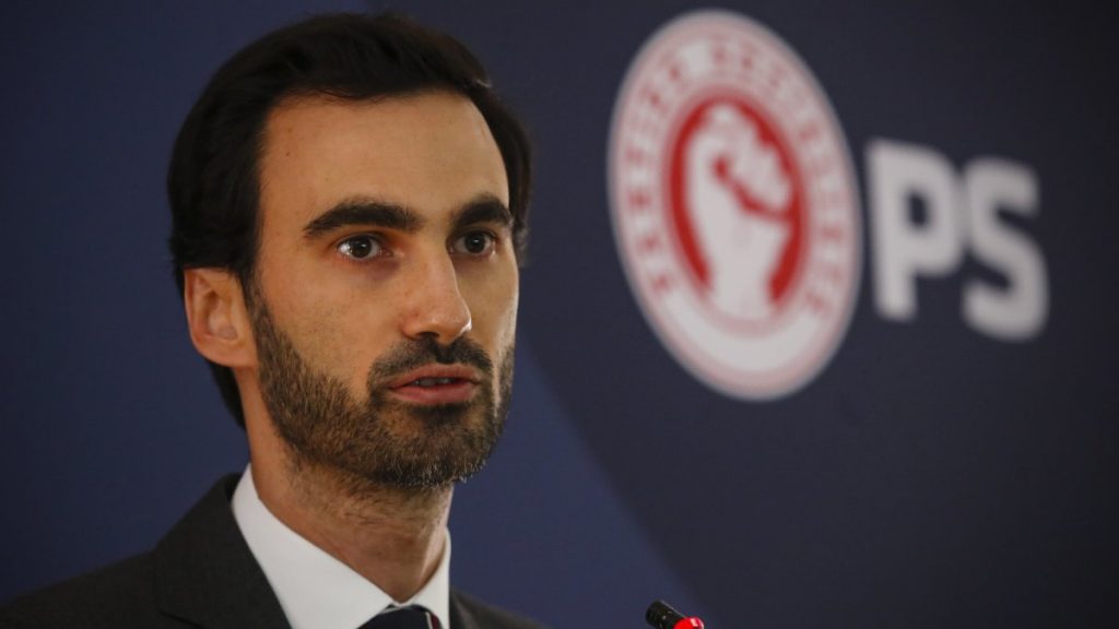 Tiago Barbosa Ribeiro recandidata-se à Câmara do PS Porto
