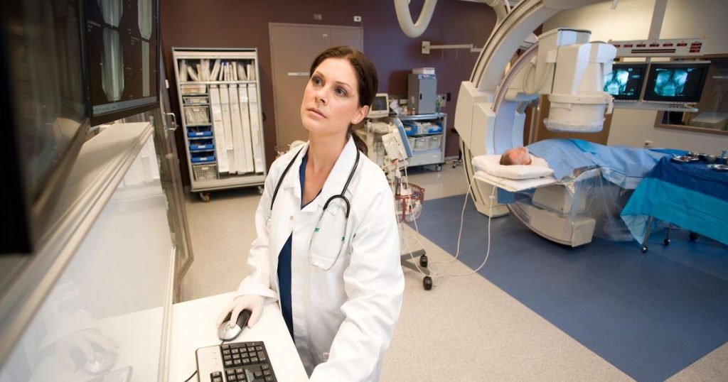 Startup indiana de tecnologia de UTI se expande globalmente com US$ 11 milhões em financiamento