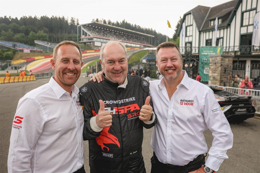 Chefe da Supercars TV experimenta spa 24 horas