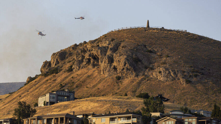24 horas difíceis e exaustivas para os residentes evacuados perto do incêndio em Sandhurst.