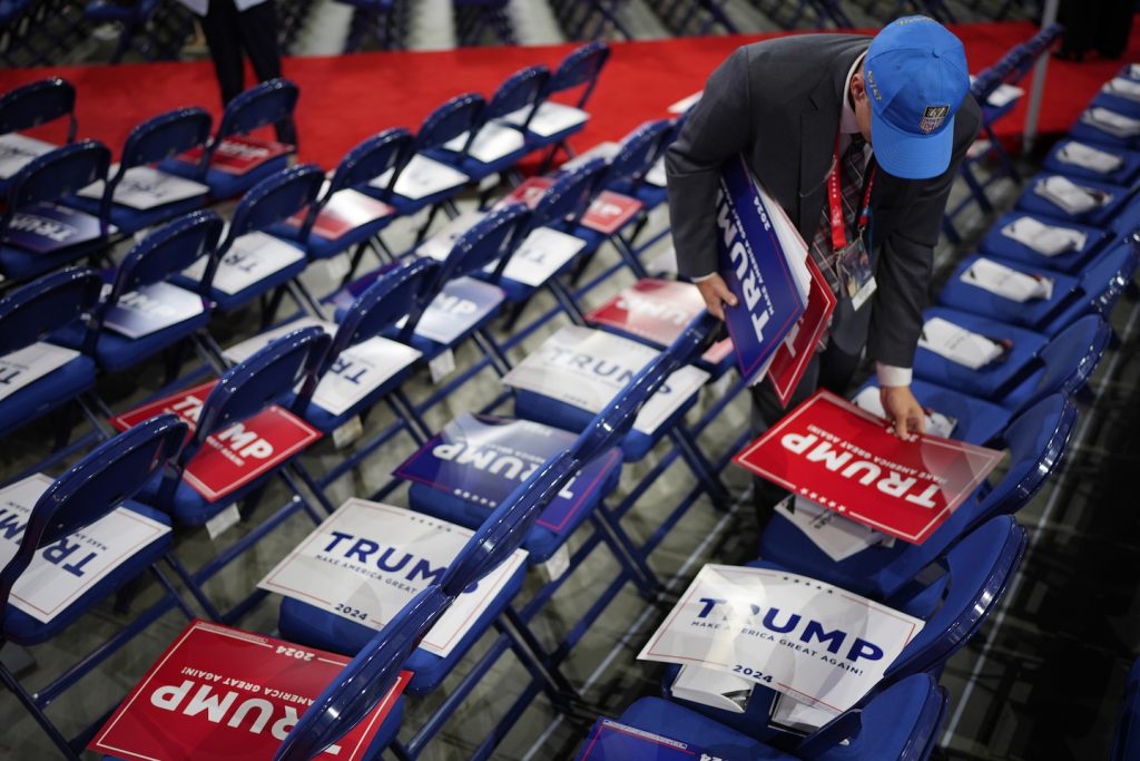 Aliados de Trump elaboram ordem de IA para lançar 'Projeto Manhattan' para defesa