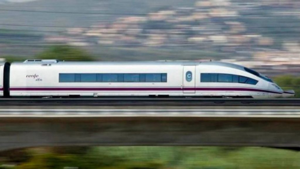 Braga afirma que não se pode esquecer a alta velocidade entre Porto e Vigo