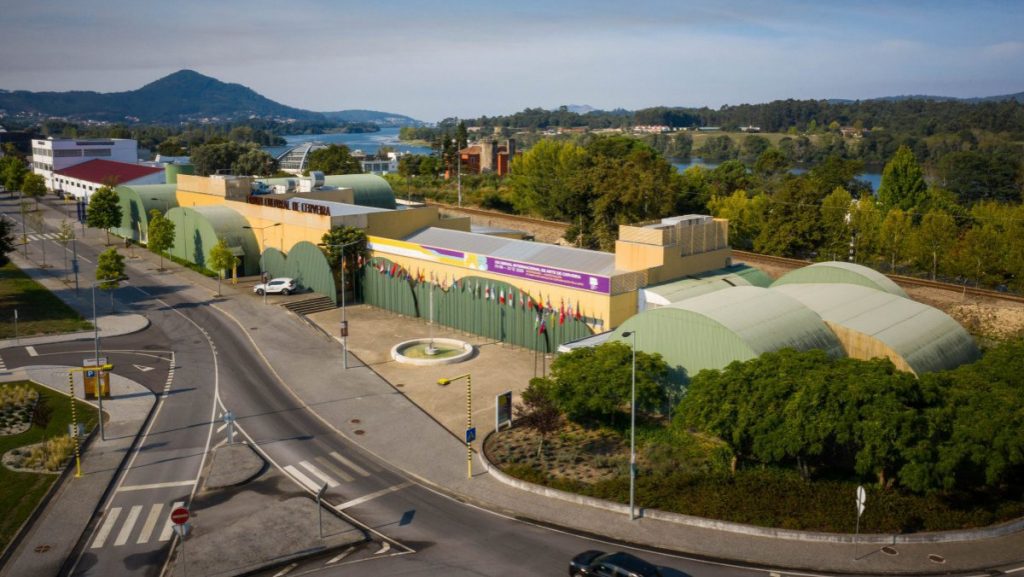 Bienal Internacional de Arte de Cerveira sobre a Liberdade abre no sábado