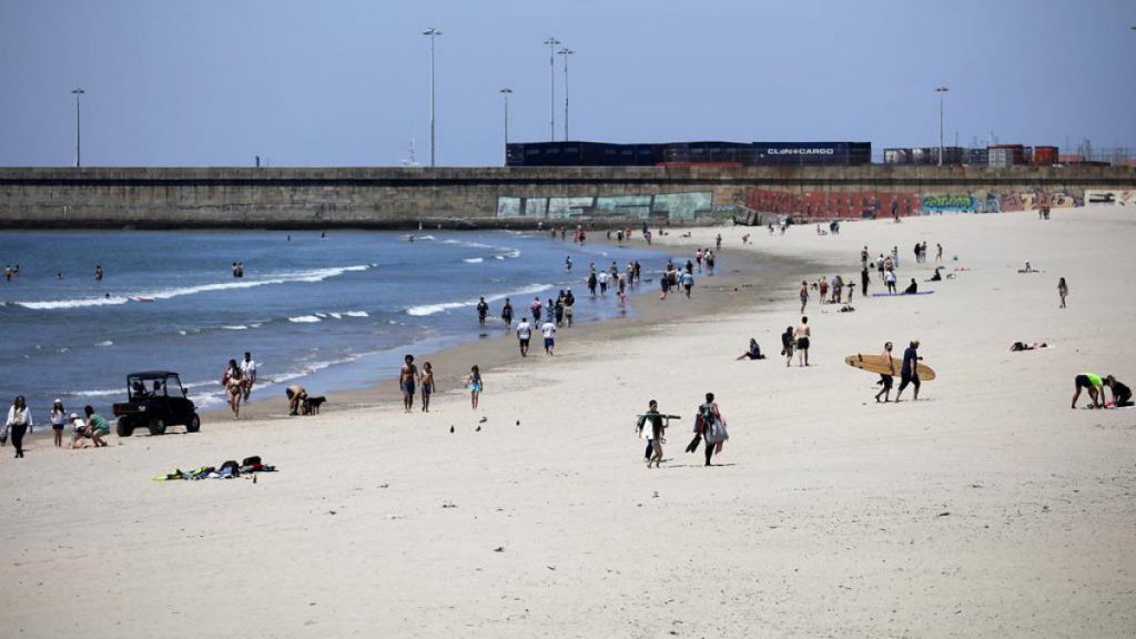 Já é possível nadar na praia de Matosinhos após nova análise da qualidade da água