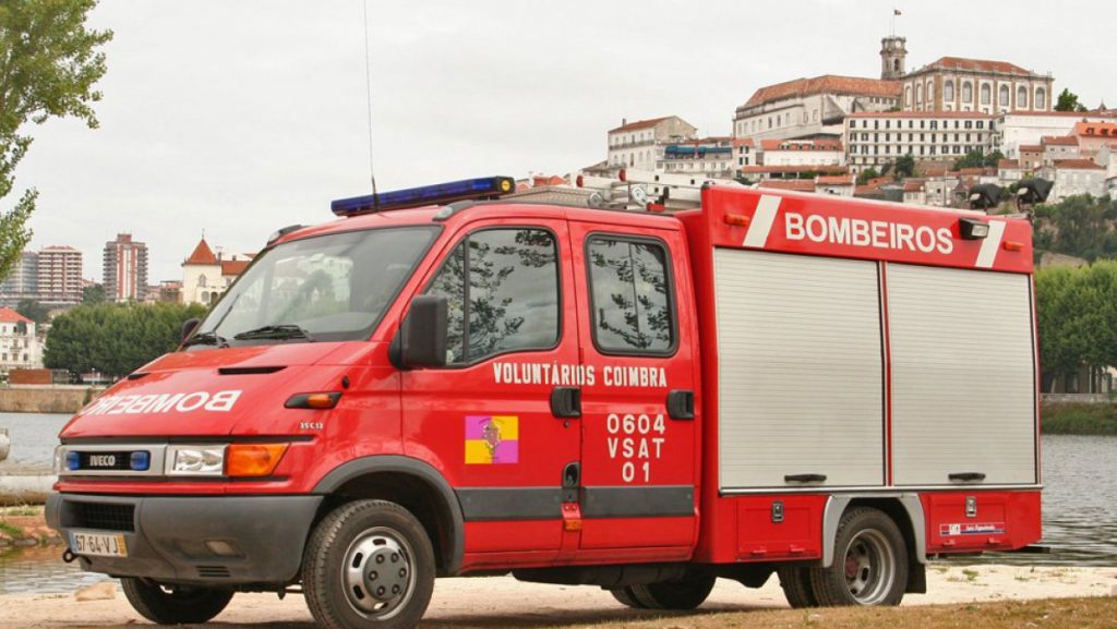 Coimbra dá benefícios sociais a bombeiros voluntários