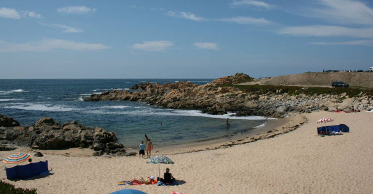 Banhos na praia de Matosinhos não são recomendados devido à contaminação das águas