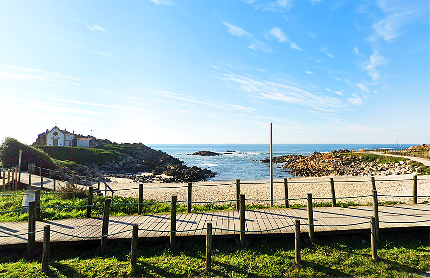 Não é recomendado tomar banho na Praia Azul (Conchinha) em Leça da Palmeira