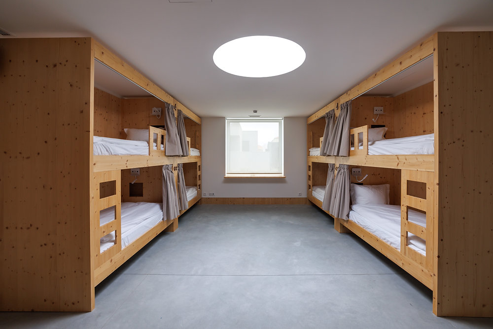 Angiras Beach Hostel abre em outubro