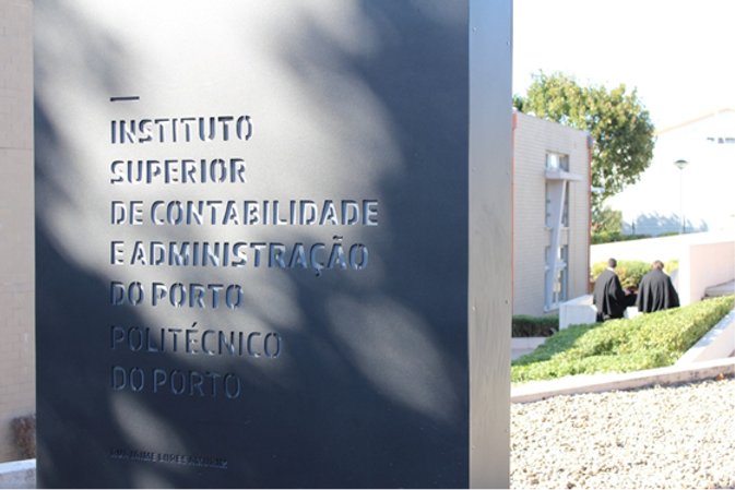 ISCAP reúne referências contabilísticas nacionais para aproximar os estudantes do mercado de trabalho