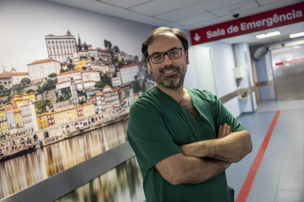 O médico intensivista Nelson Pereira é o novo presidente da Unidade Local de Saúde de Matosinhos